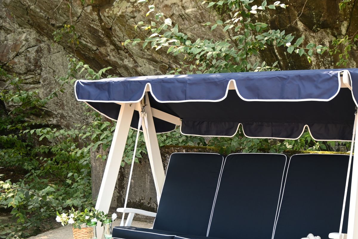 Dalom Typ hammock med tak - hvit/Navy tak
