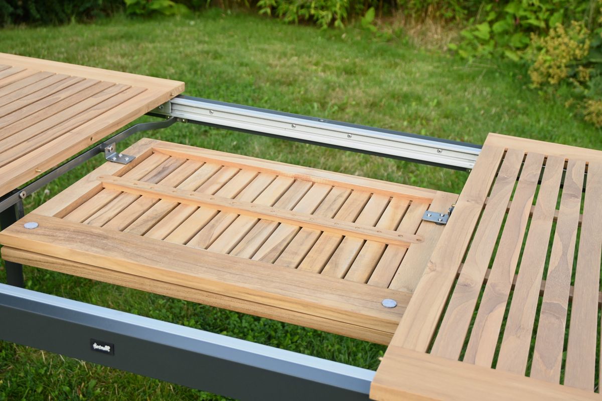 Figaro sett 4 stabelbare stoler+uttrekksbord - teak