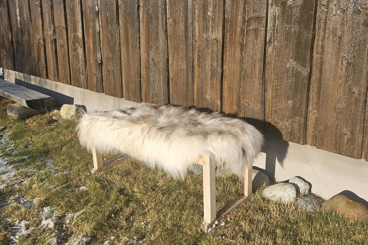 Sheepy saueskinn - ullhvit/gråmelert